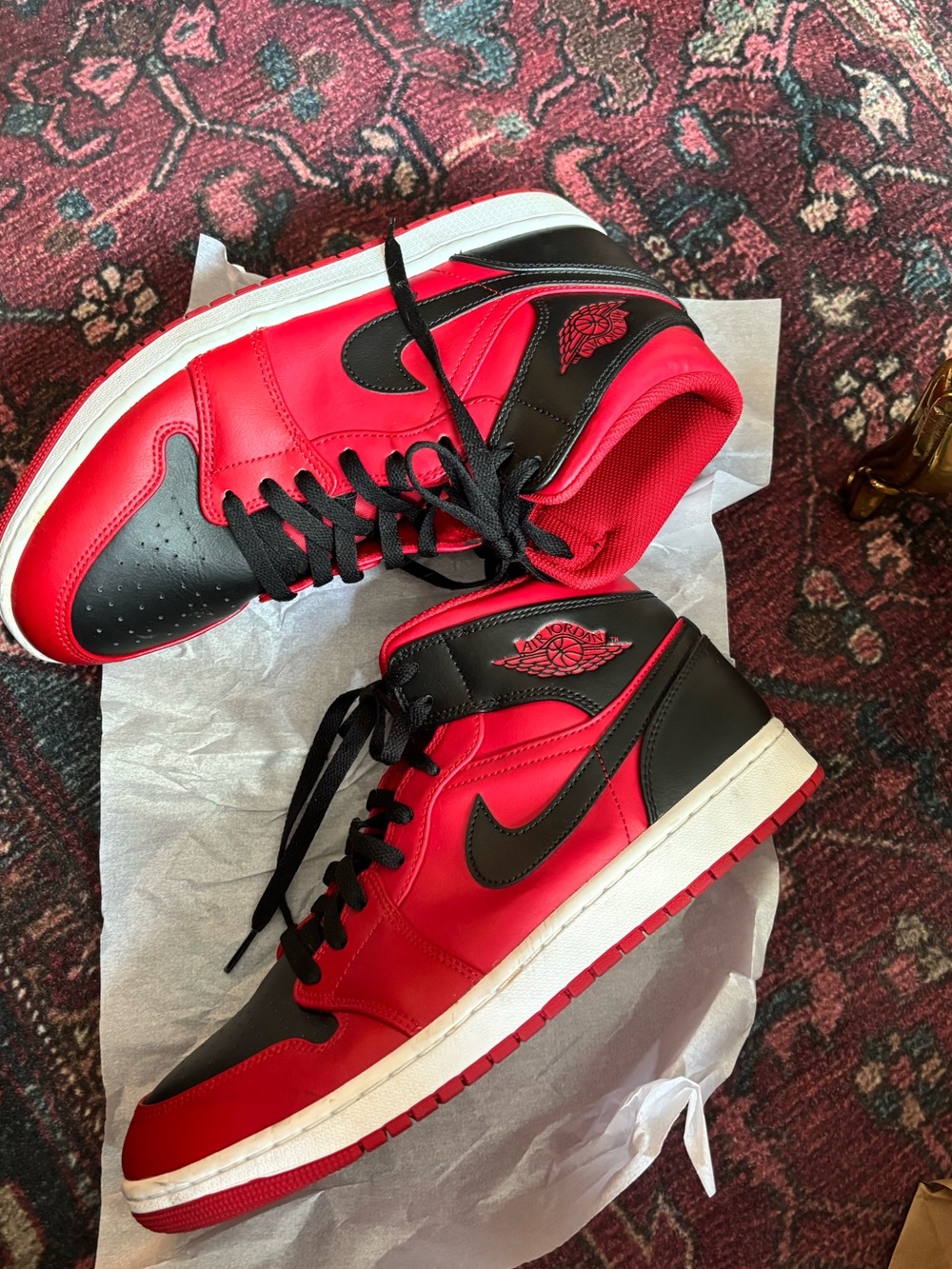 Nike Air Jordan 1 Mid - “Reverse Bred” Size 11 - Picture 2 of 6